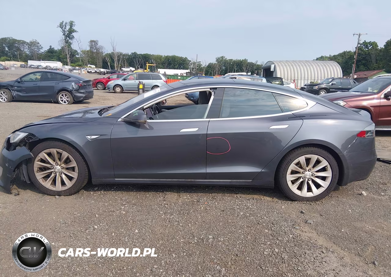 2016 Tesla Model S VIN:5YJSA1E26GF143293 - 15