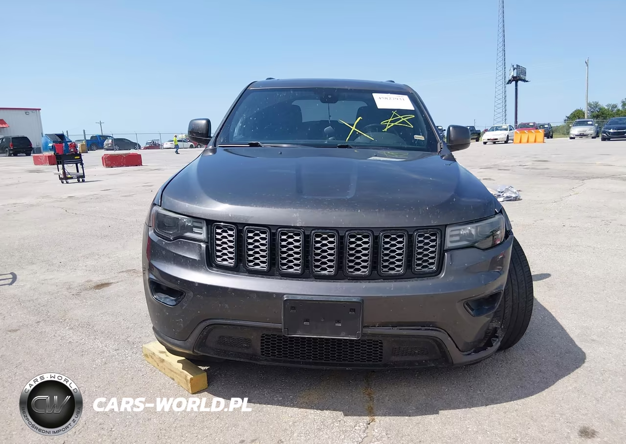 2020 Jeep Grand Cherokee Altitude 4X4 VIN:1C4RJFAG1LC176934 - 13