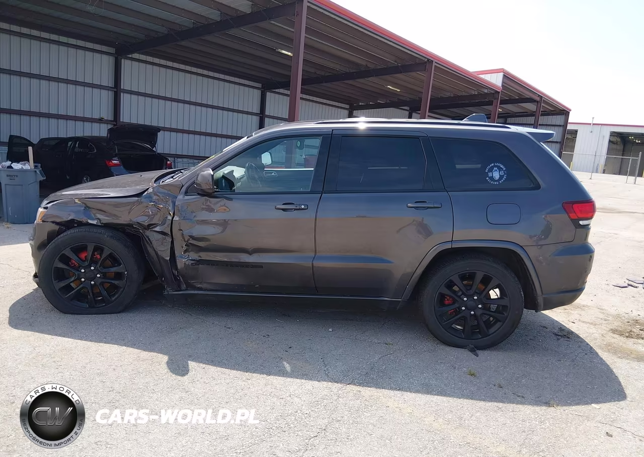 2020 Jeep Grand Cherokee Altitude 4X4 VIN:1C4RJFAG1LC176934 - 15