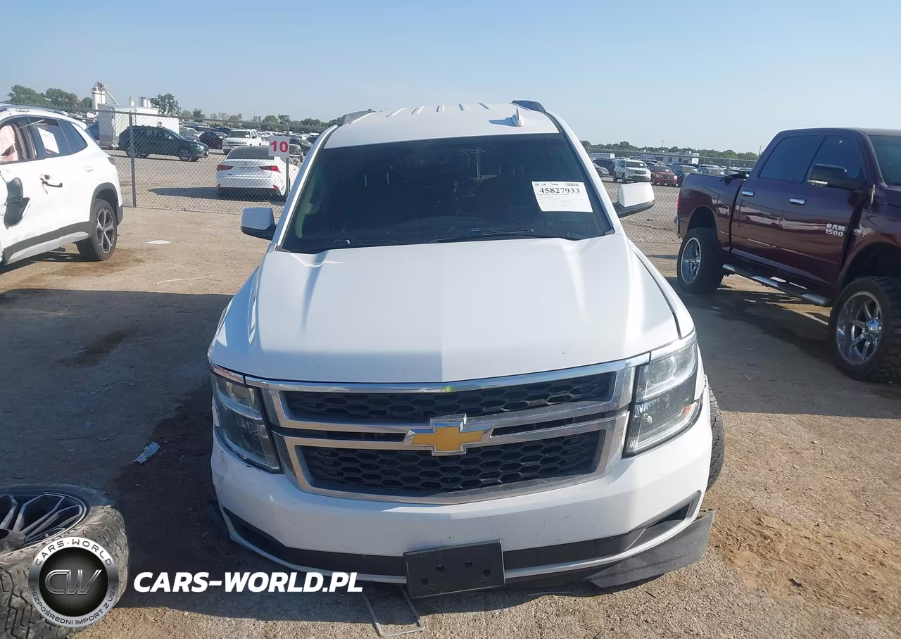2018 Chevrolet Tahoe Lt VIN:1GNSCBKC3JR163622 - 12
