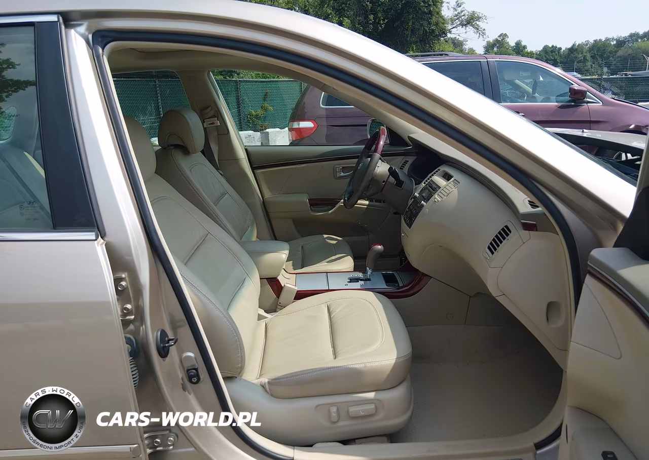 2007 Hyundai Azera Limited-Se VIN:KMHFC46F87A240109 - 5
