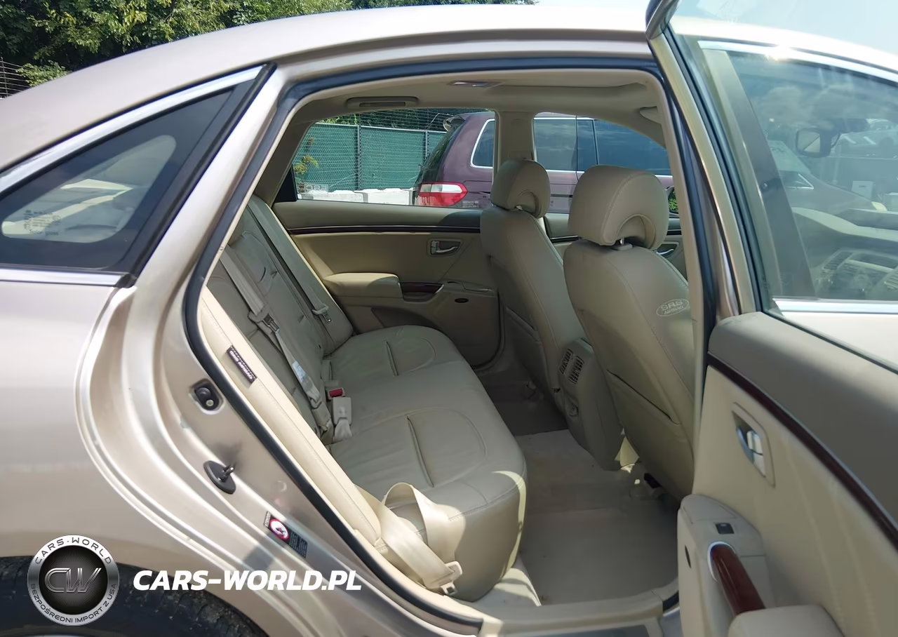 2007 Hyundai Azera Limited-Se VIN:KMHFC46F87A240109 - 8