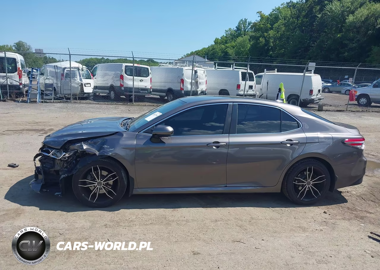 2019 Toyota Camry Le VIN:4T1B11HK1KU202080 - 14