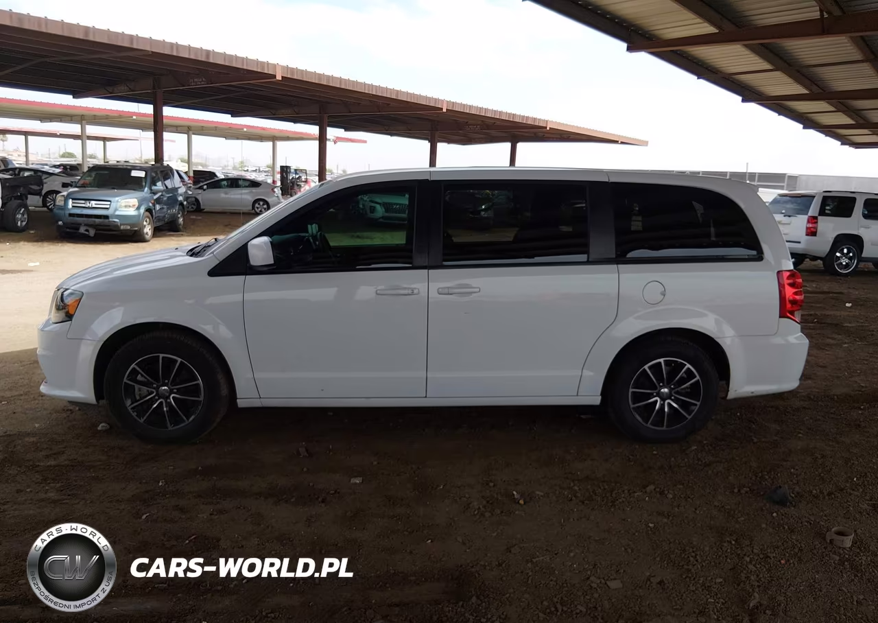 2018 Dodge Grand Caravan Se Plus VIN:2C4RDGBG5JR215167 - 14