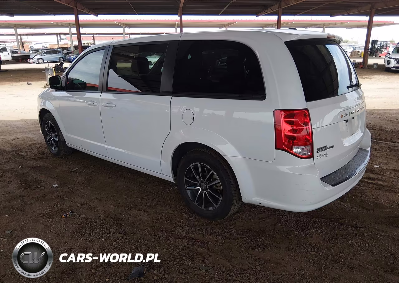 2018 Dodge Grand Caravan Se Plus VIN:2C4RDGBG5JR215167 - 3