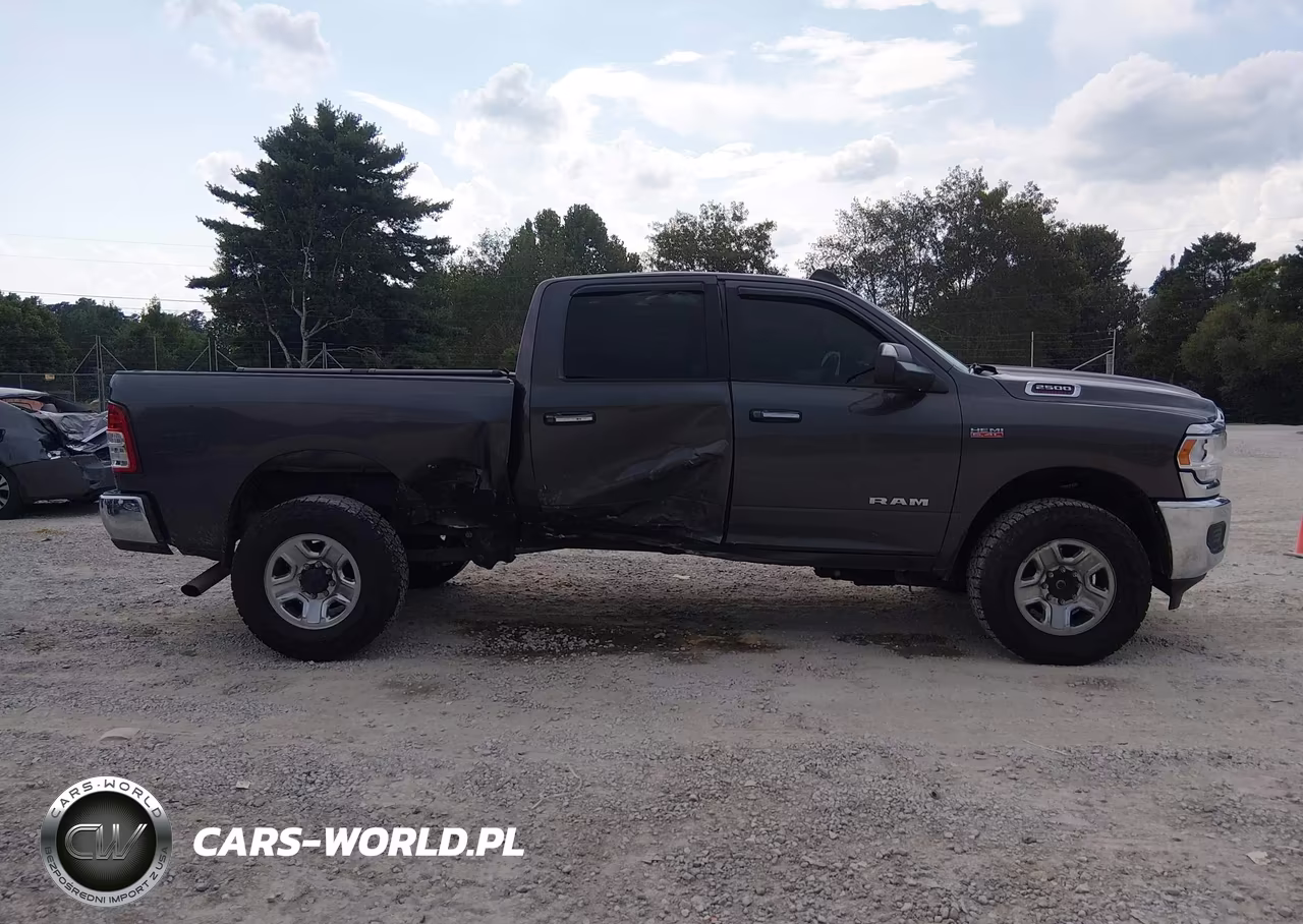 2019 Ram 2500 Big Horn VIN:3C6UR5DJ0KG627777 - 14