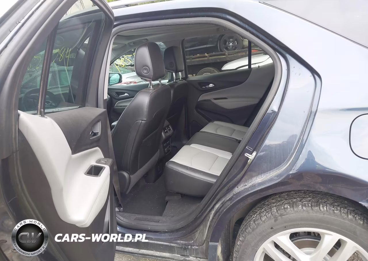 2018 Chevrolet Equinox Premier VIN:3GNAXVEV0JL154821 - 8
