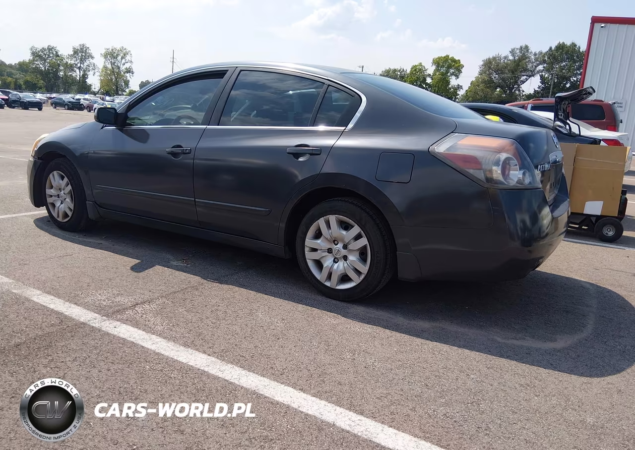 2010 Nissan Altima 2.5 S VIN:1N4AL2APXAC173632 - 3