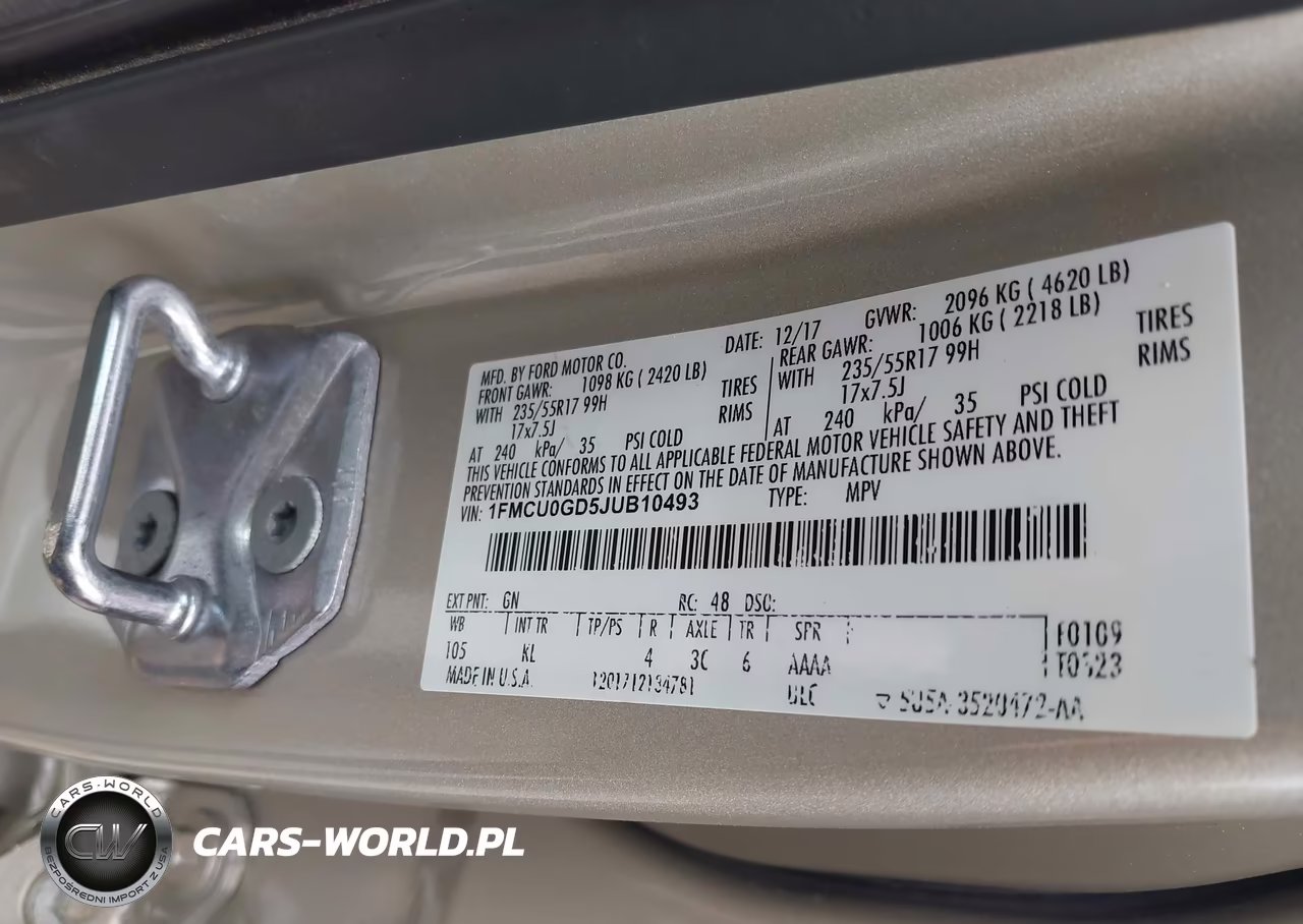 2018 Ford Escape Se VIN:1FMCU0GD5JUB10493 - 9