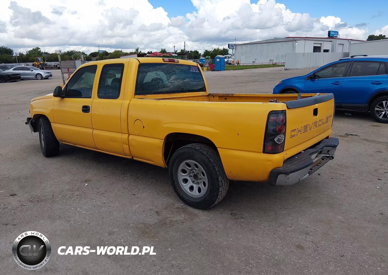 2006 Chevrolet Silverado 1500 Work Truck VIN:1GCEC19X66Z258837 - 3