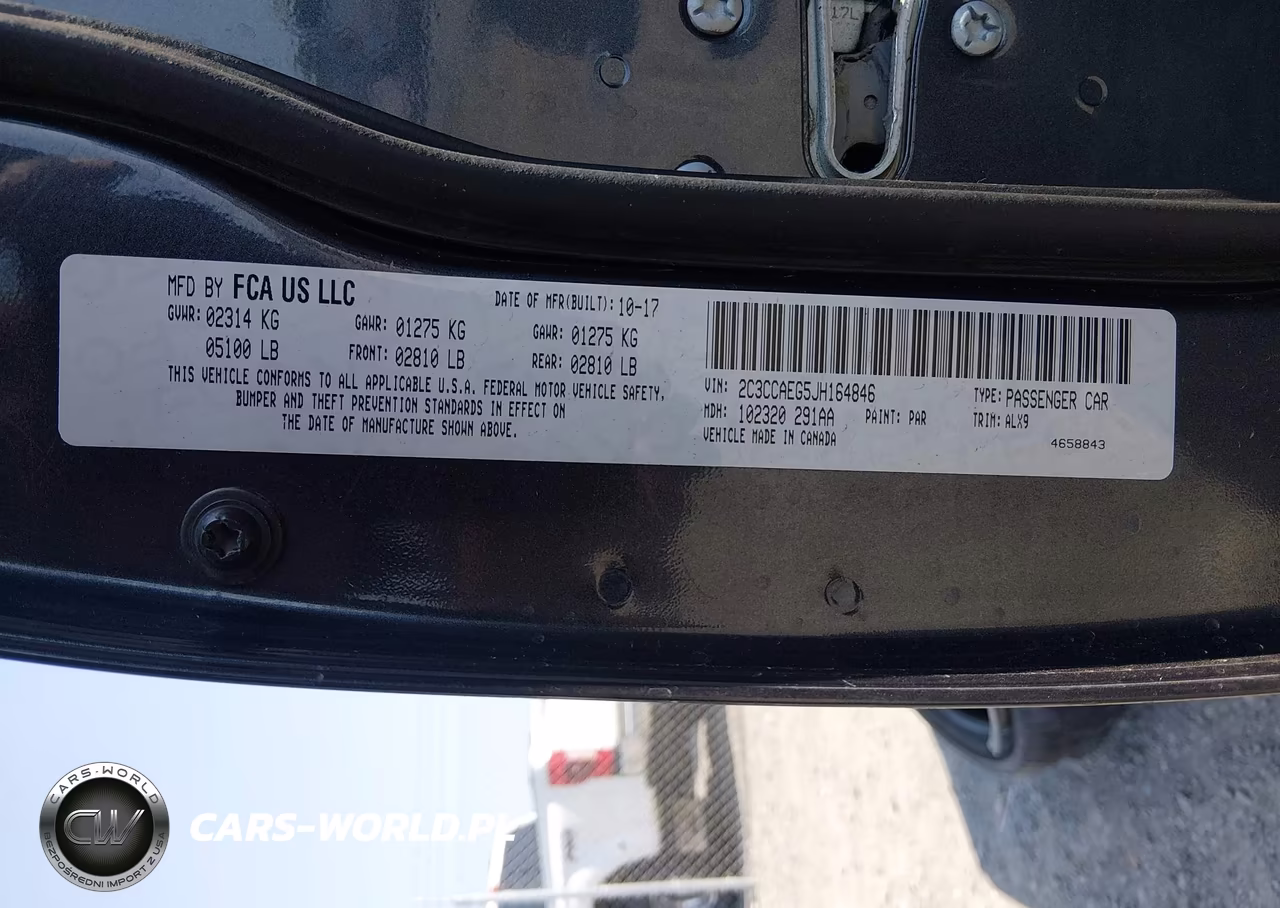 2018 Chrysler 300 Limited VIN:2C3CCAEG5JH164846 - 9