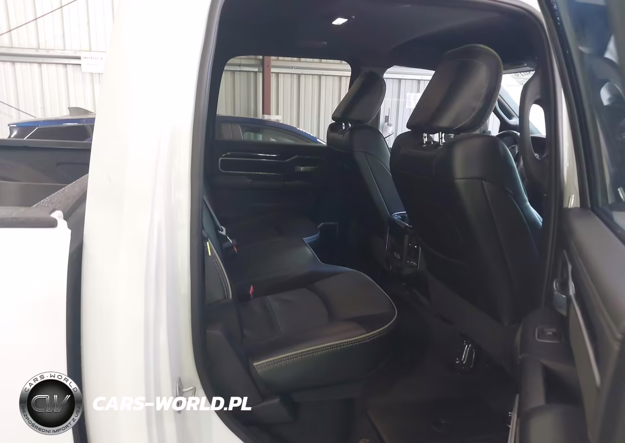 2022 Ram 2500 Laramie 4X4 6'4 Box VIN:3C6UR5FJ3NG418003 - 8