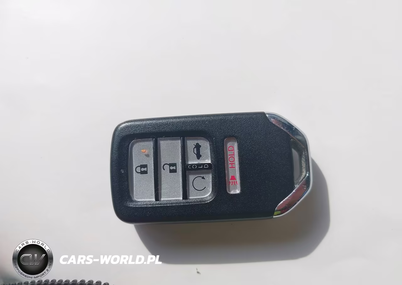 2018 Honda Accord Touring VIN:1HGCV1F99JA053609 - 11
