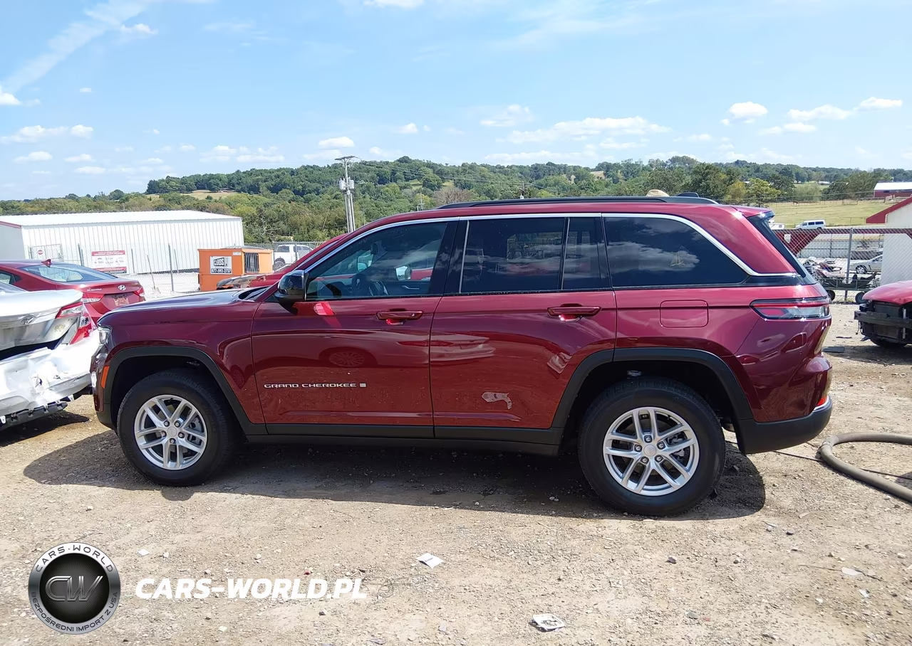 2024 Jeep Grand Cherokee Laredo X 4X4 VIN:1C4RJHAG0R8619453 - 14