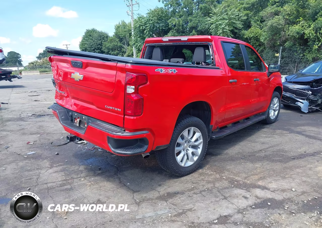 2022 Chevrolet Silverado 1500 4Wd Short Bed Custom VIN:3GCPDBEKXNG596732 - 17