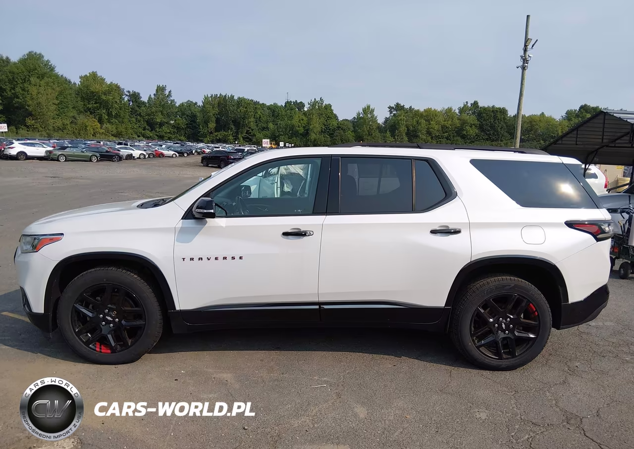 2018 Chevrolet Traverse Premier VIN:1GNEVJKW8JJ143974 - 15