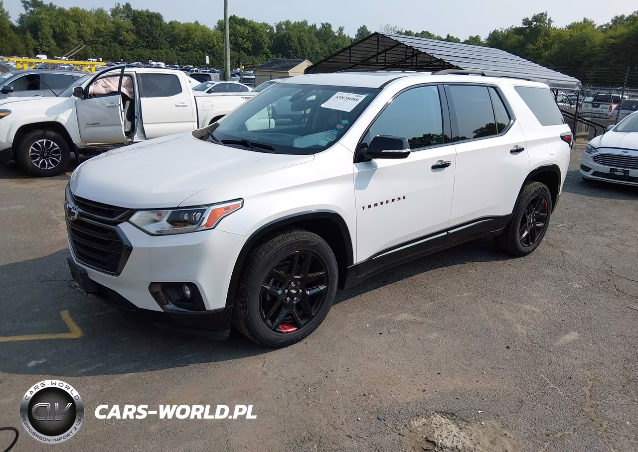 2018 Chevrolet Traverse Premier VIN:1GNEVJKW8JJ143974 - 2