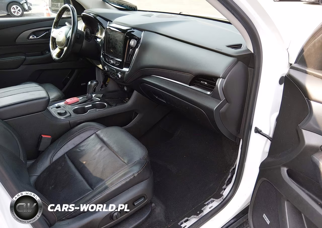 2018 Chevrolet Traverse Premier VIN:1GNEVJKW8JJ143974 - 5