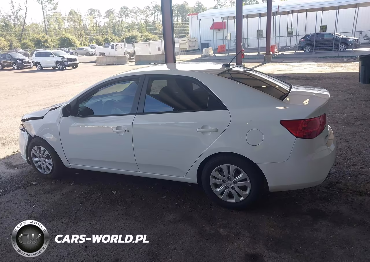 2013 Kia Forte Lx VIN:KNAFT4A2XD5722123 - 14