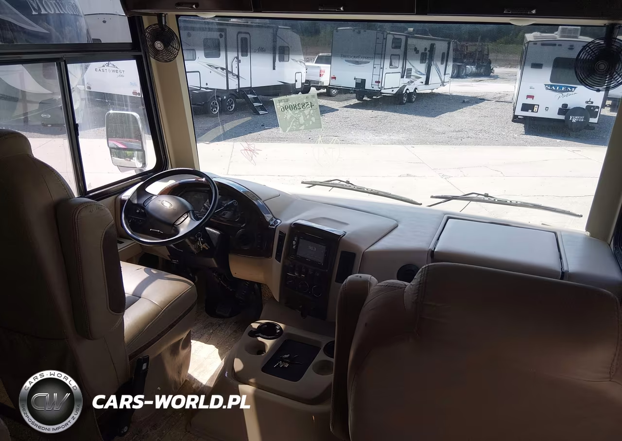 2018 Ford F53 VIN:1F66F5DY8J0A08129 - 5
