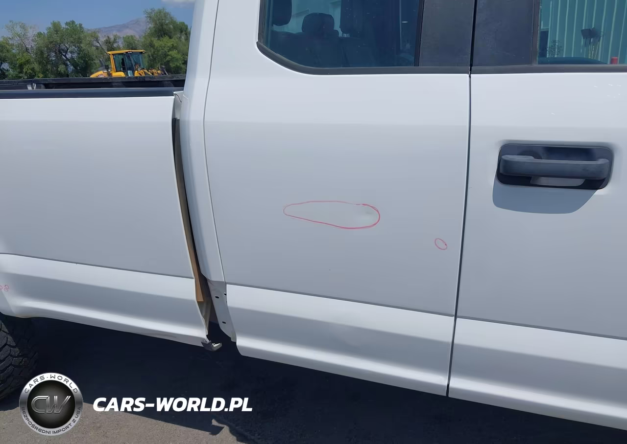2018 Ford F-250 Xl VIN:1FT7X2B66JEC83922 - 13