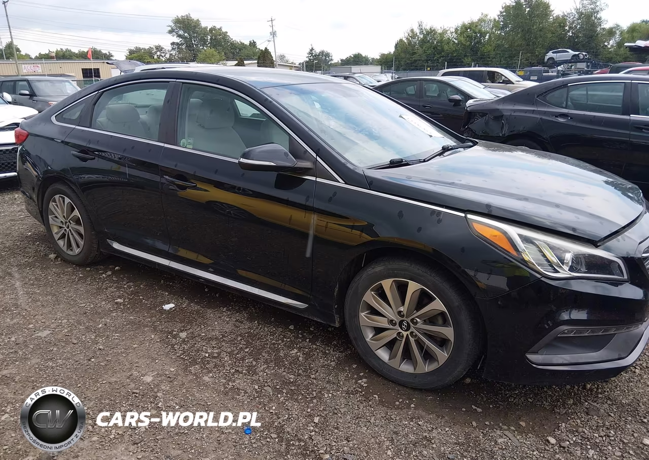 2015 Hyundai Sonata Sport VIN:5NPE34AF7FH246210 - 13
