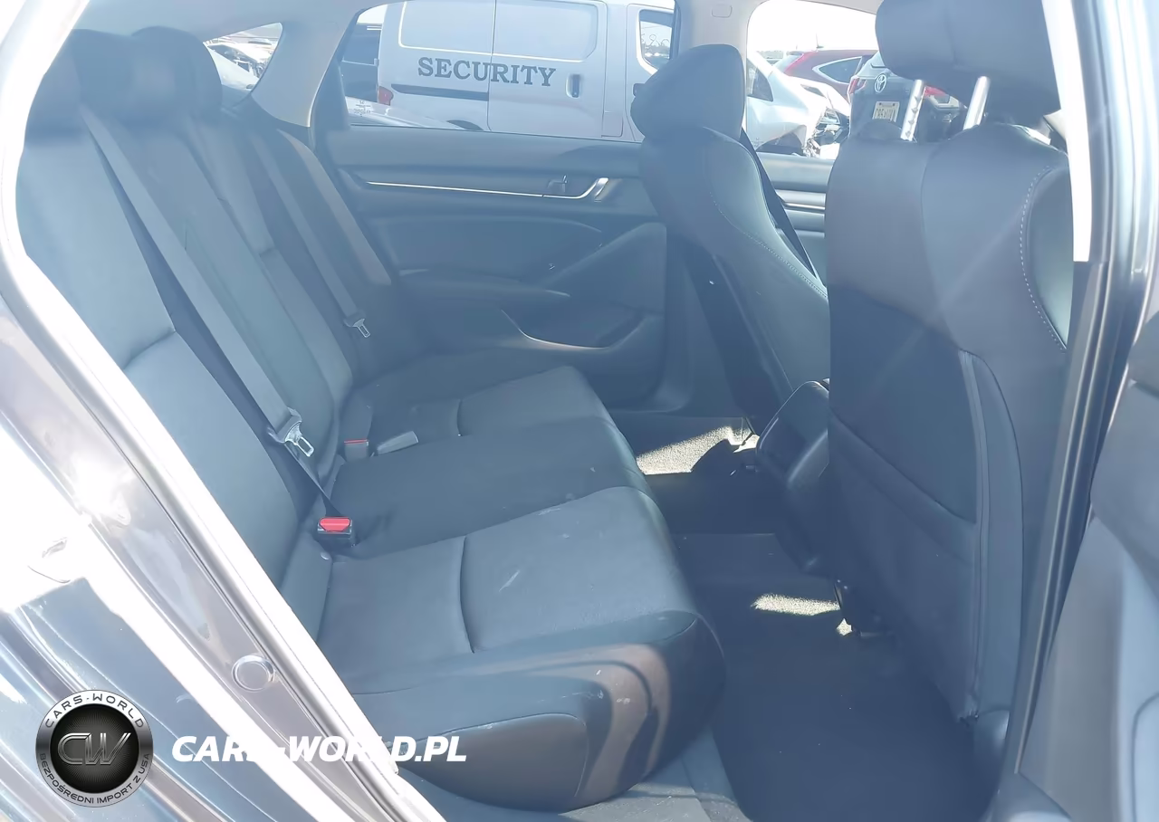 2018 Honda Accord Lx VIN:1HGCV1F1XJA235040 - 8