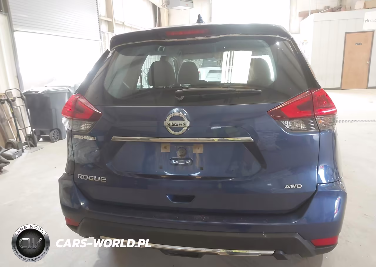 2018 Nissan Rogue S VIN:KNMAT2MVXJP565846 - 17