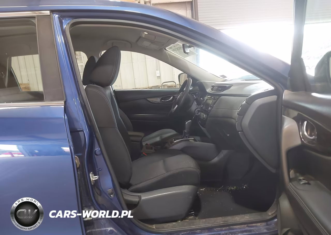 2018 Nissan Rogue S VIN:KNMAT2MVXJP565846 - 5