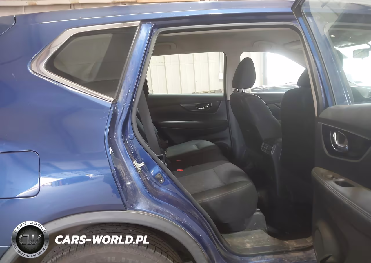 2018 Nissan Rogue S VIN:KNMAT2MVXJP565846 - 8