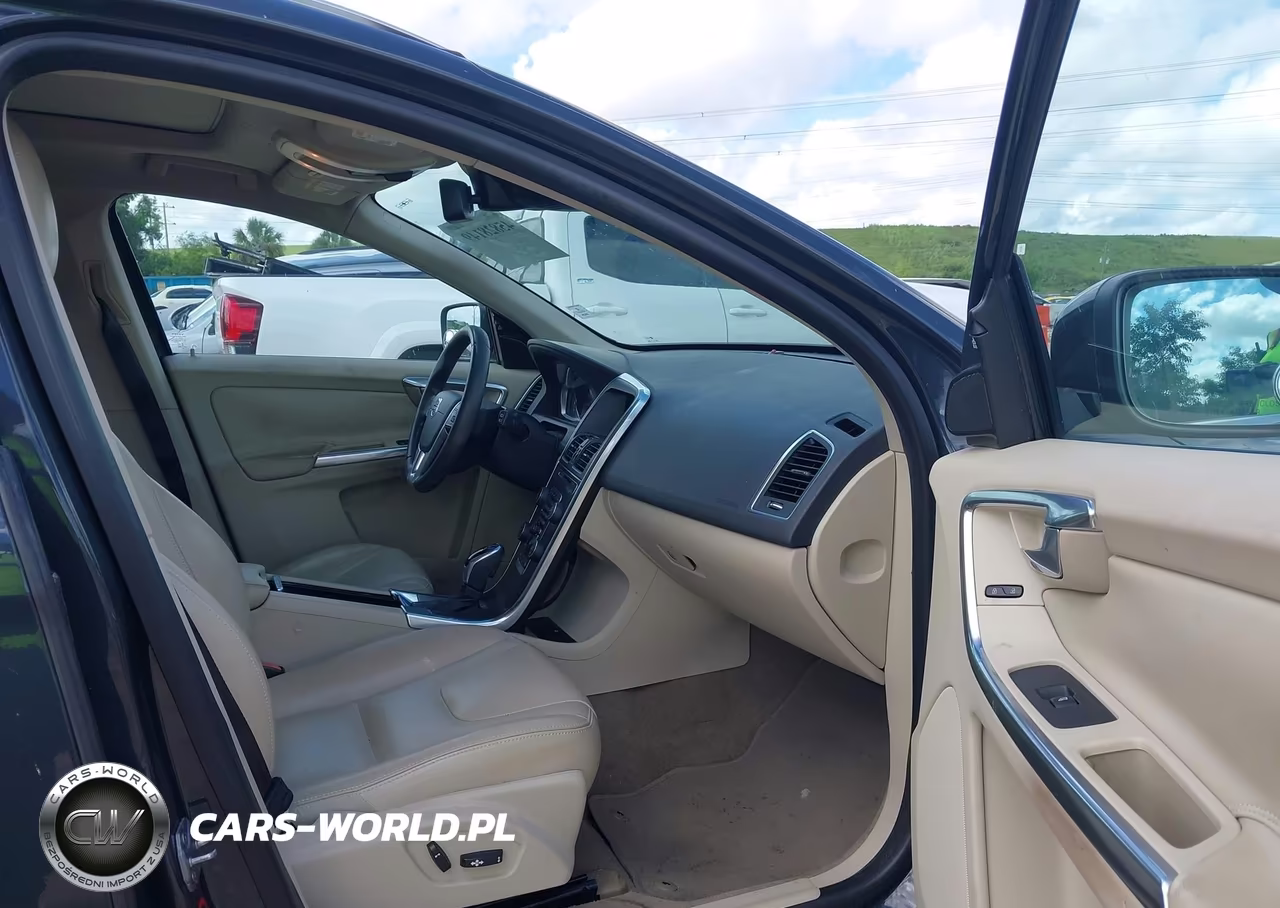 2015 Volvo Xc60 T5 Premier Plus VIN:YV440MDC9F2589735 - 5