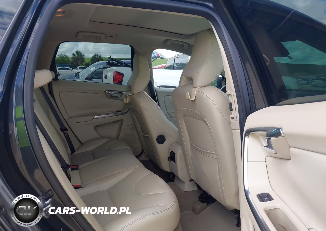 2015 Volvo Xc60 T5 Premier Plus VIN:YV440MDC9F2589735 - 8