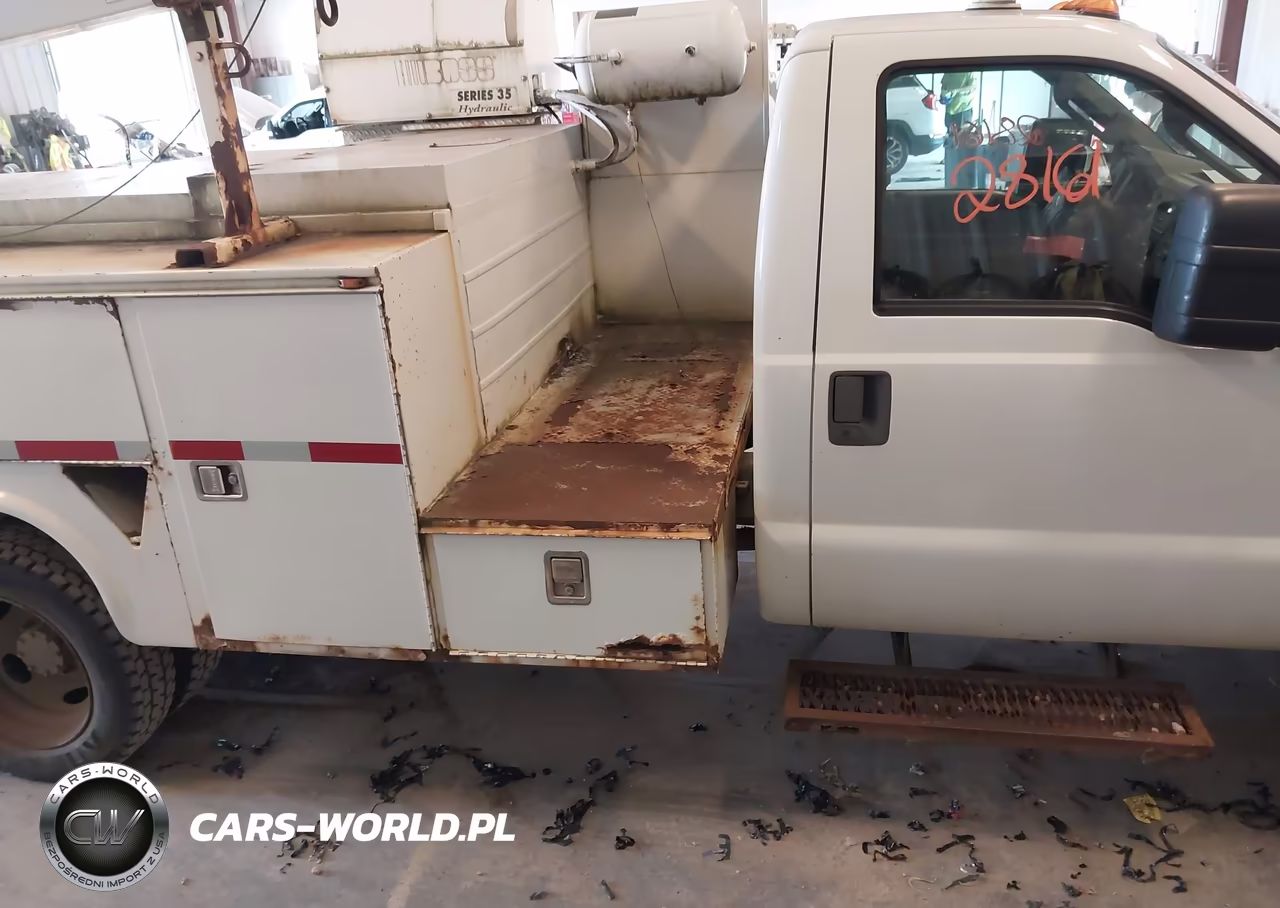 2009 Ford F-550 Chassis Xl-Xlt VIN:1FDAF57Y69EA86244 - 13