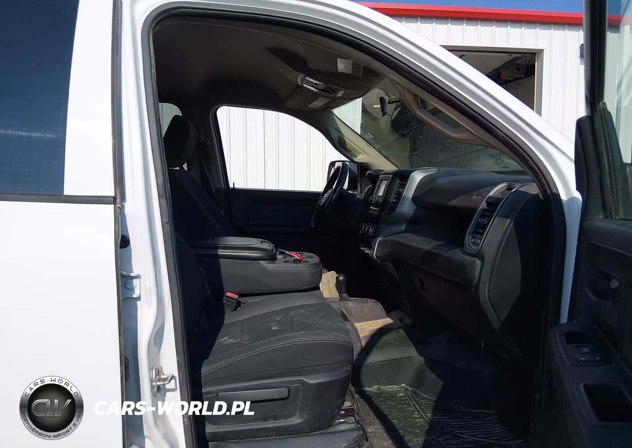 2020 Ram 3500 Tradesman 4X4 8' Box VIN:3C63R3GJ4LG237729 - 5