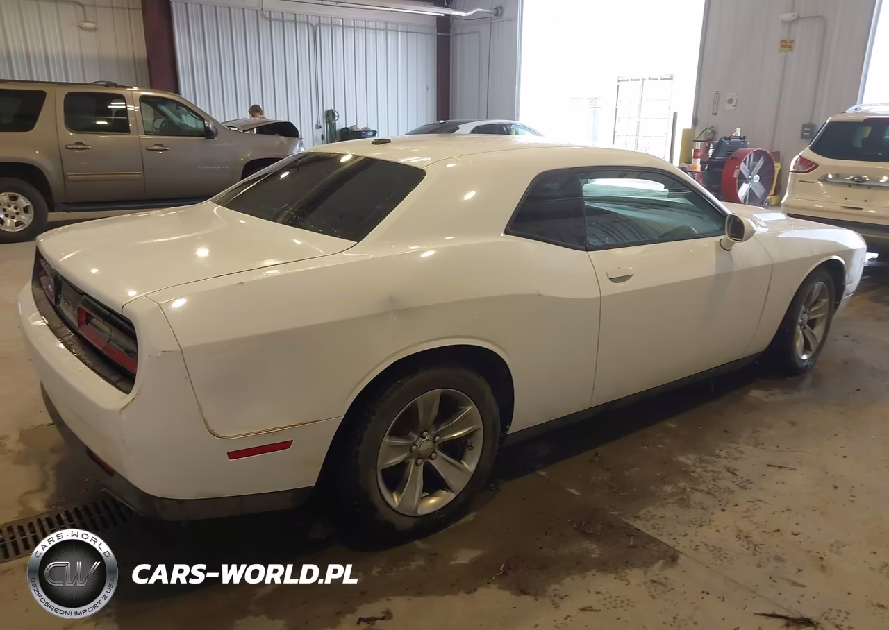2015 Dodge Challenger Sxt VIN:2C3CDZAG7FH708580 - 4