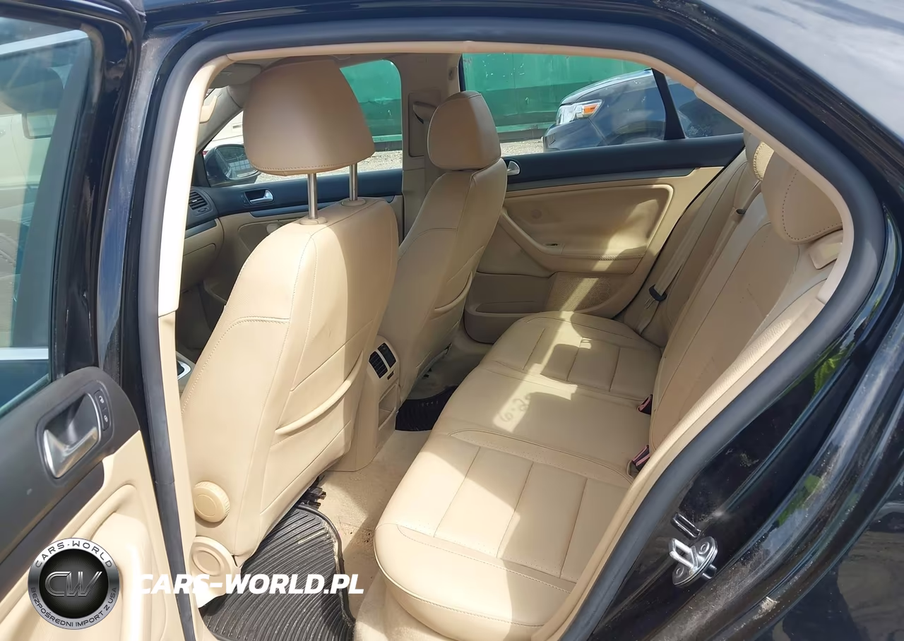 2007 Volkswagen Jetta Wolfsburg Edition VIN:3VWEF71K27M187811 - 8