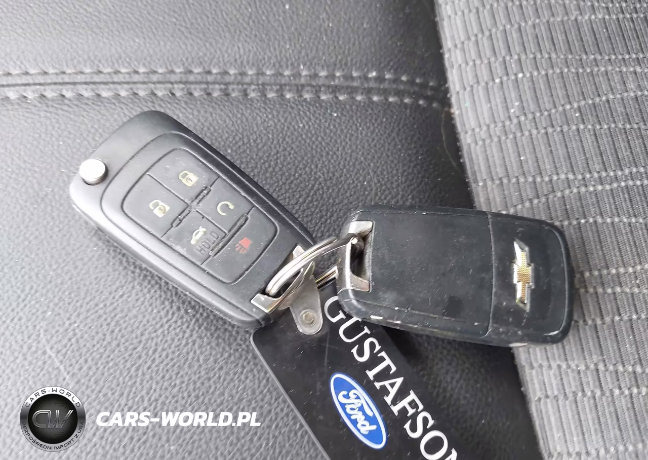 2018 Chevrolet Impala 1Lt VIN:2G1105S35J9110180 - 11