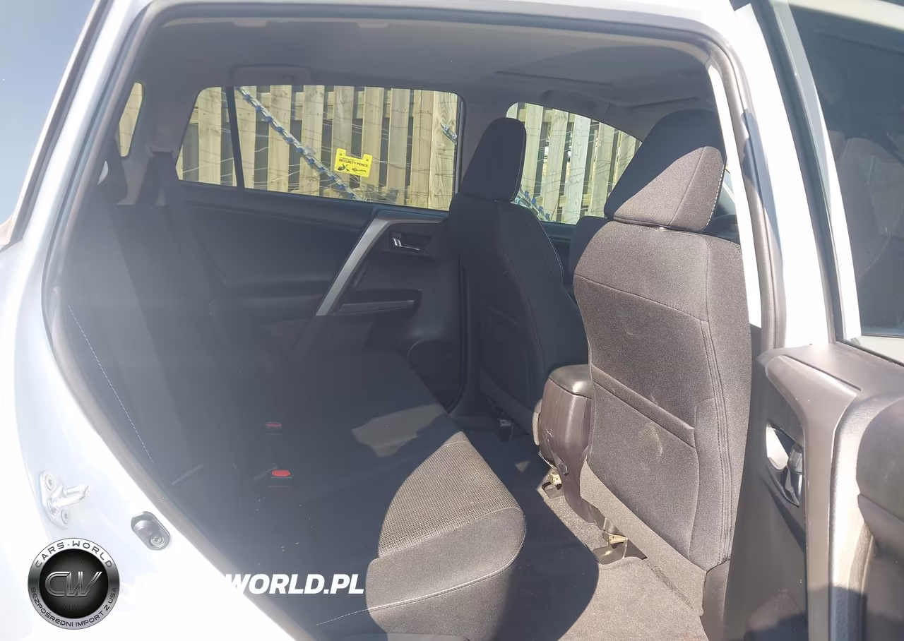2017 Toyota Rav4 Xle VIN:2T3WFREV4HW404864 - 8