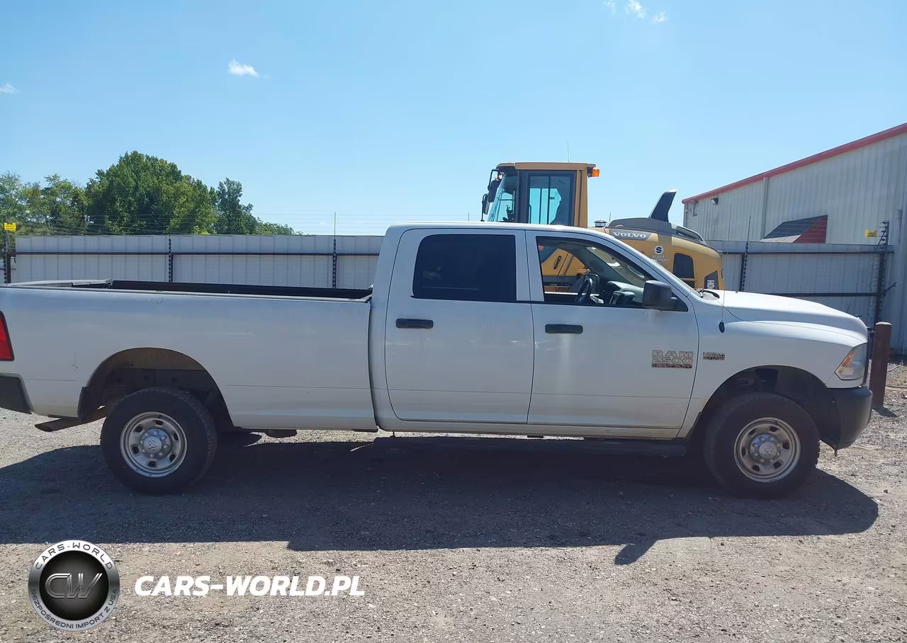 2017 Ram 2500 Tradesman 4X4 8' Box VIN:3C6TR5HT2HG683509 - 18