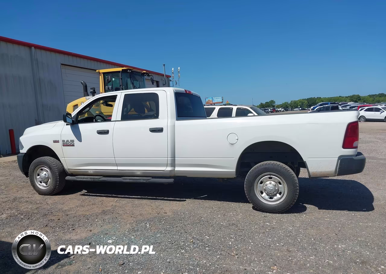 2017 Ram 2500 Tradesman 4X4 8' Box VIN:3C6TR5HT2HG683509 - 19
