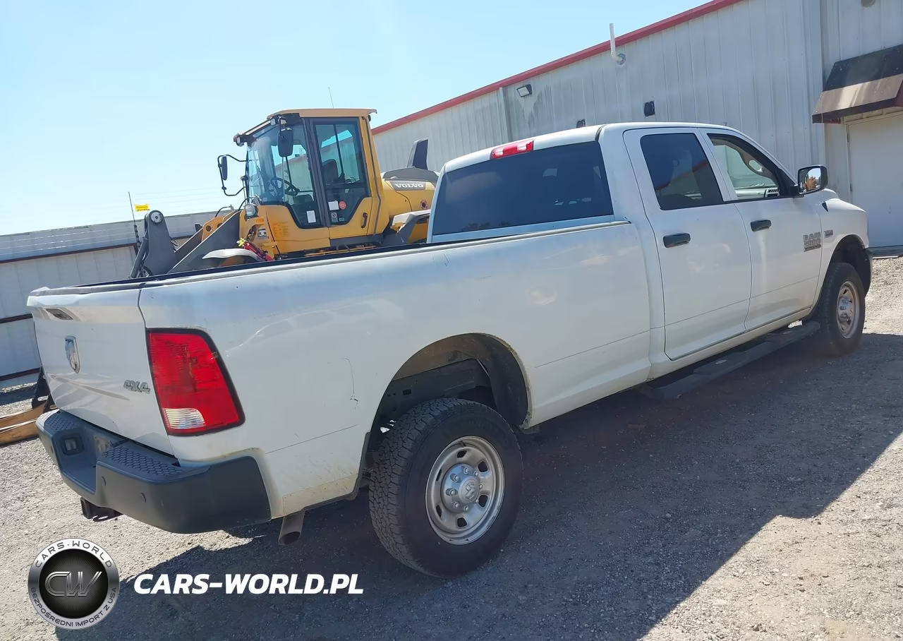 2017 Ram 2500 Tradesman 4X4 8' Box VIN:3C6TR5HT2HG683509 - 4