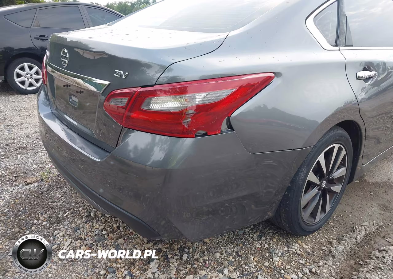 2018 Nissan Altima 2.5 Sv VIN:1N4AL3AP1JC210525 - 19