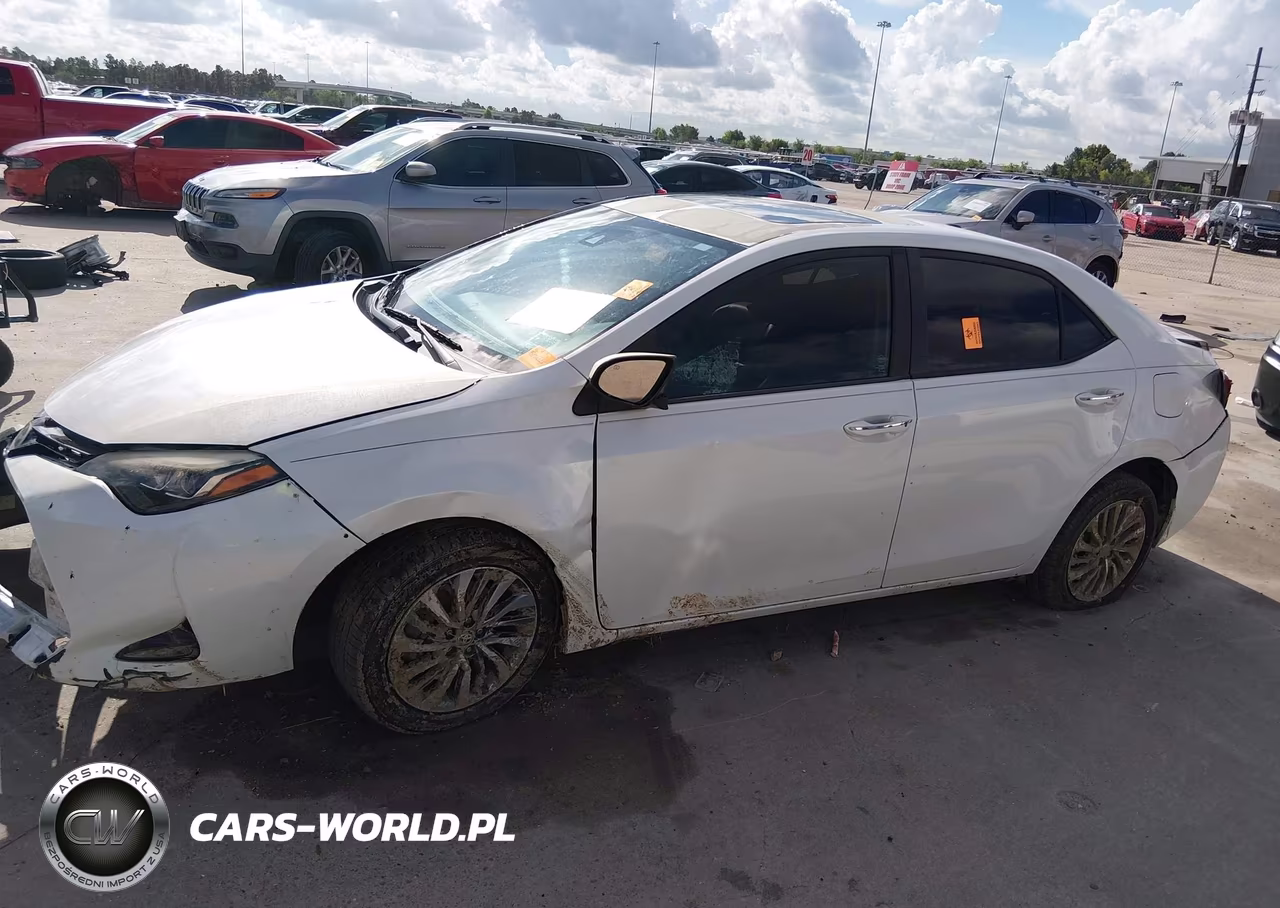 2017 Toyota Corolla Xle VIN:5YFBURHE0HP701284 - 15