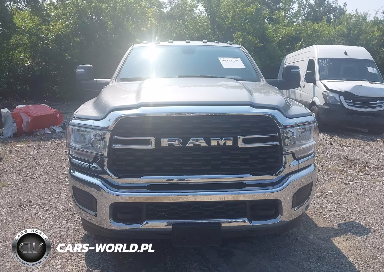 2024 Ram 3500 Chassis Tradesman-Slt-Laramie-Limited VIN:3C7WRTCL7RG139111 - 13