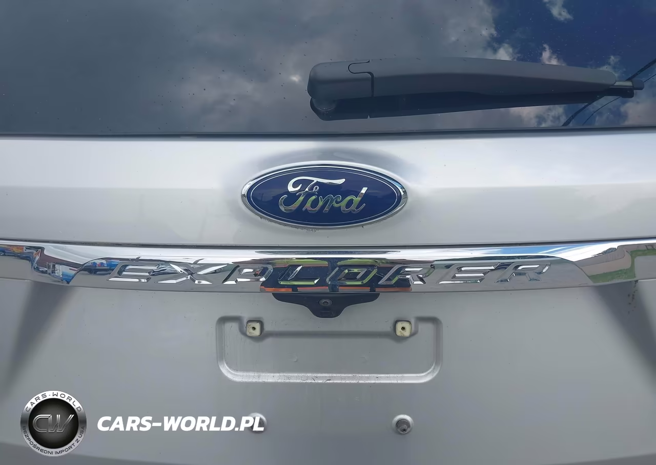 2018 Ford Explorer VIN:1FM5K8BH9JGC56630 - 13