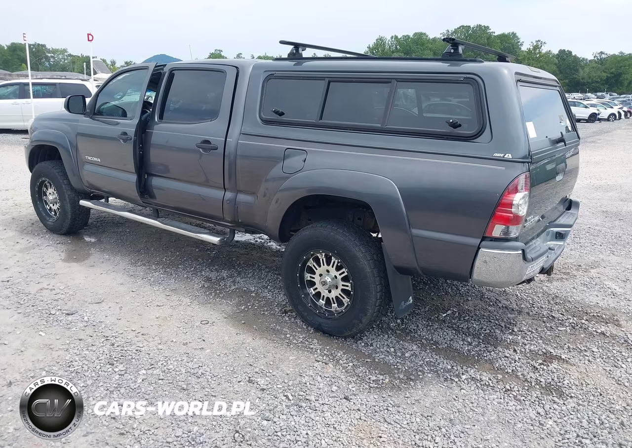 2012 Toyota Tacoma Base V6 VIN:5TFMU4FN3CX008685 - 3