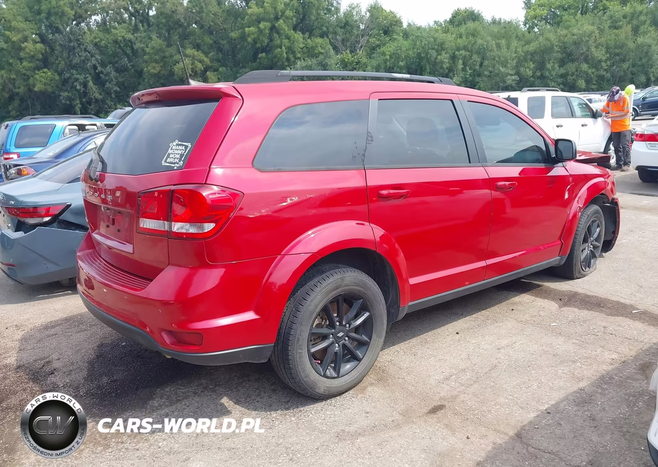 2019 Dodge Journey Se VIN:3C4PDCBB9KT870984 - 4