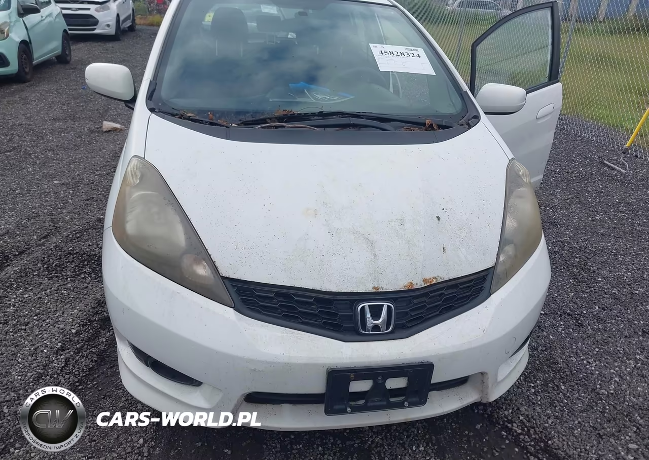 2012 Honda Fit Sport VIN:JHMGE8G55CC021542 - 6