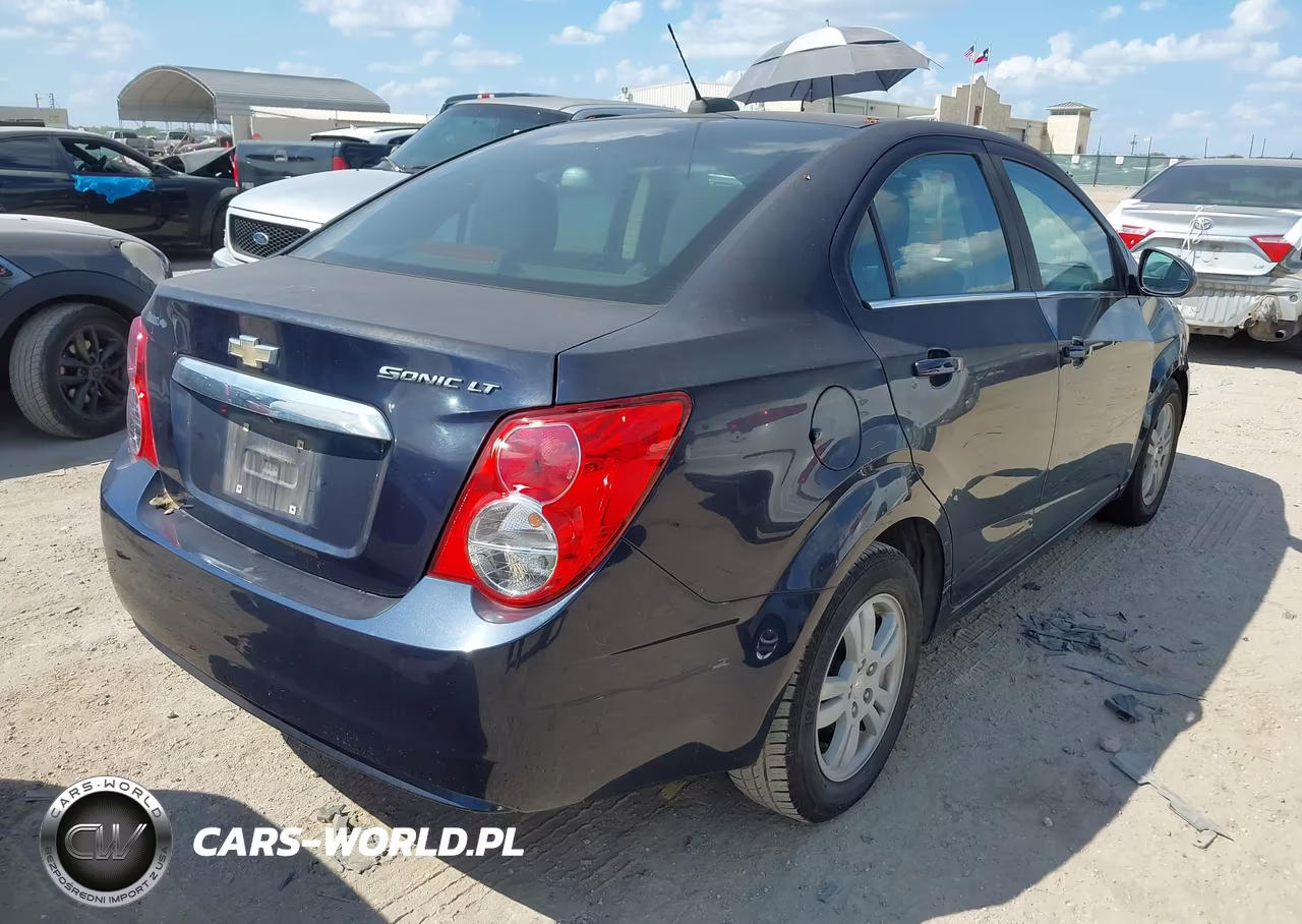 2016 Chevrolet Sonic Lt Auto VIN:1G1JC5SH1G4131560 - 4