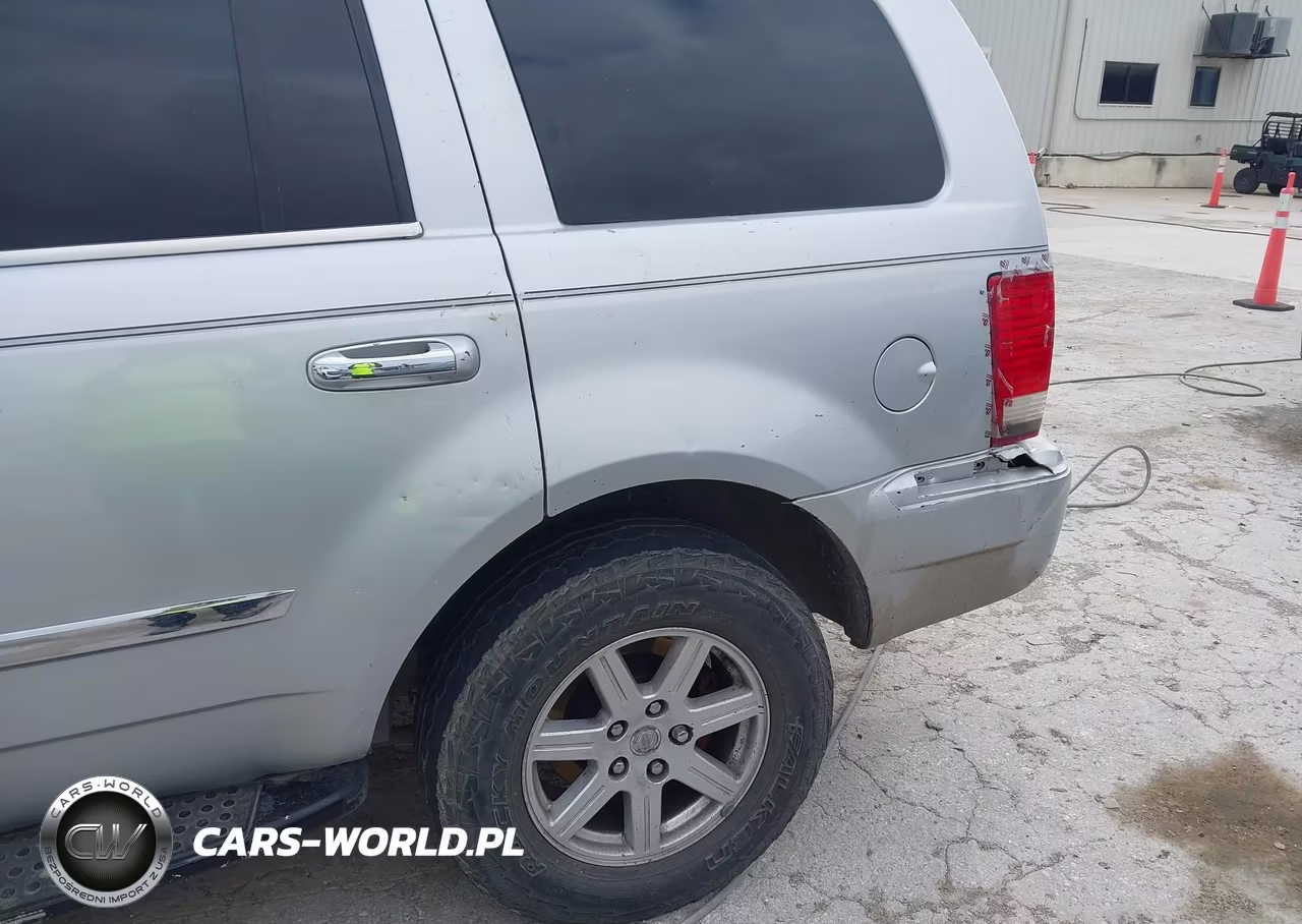 2007 Chrysler Aspen Limited VIN:1A8HX58P37F522716 - 6